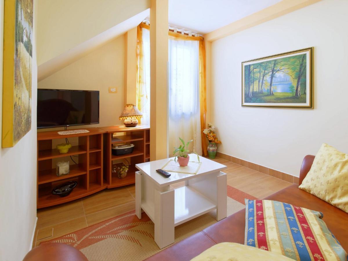 בוג'ה Holiday Home Nevena By Rent Istria מראה חיצוני תמונה