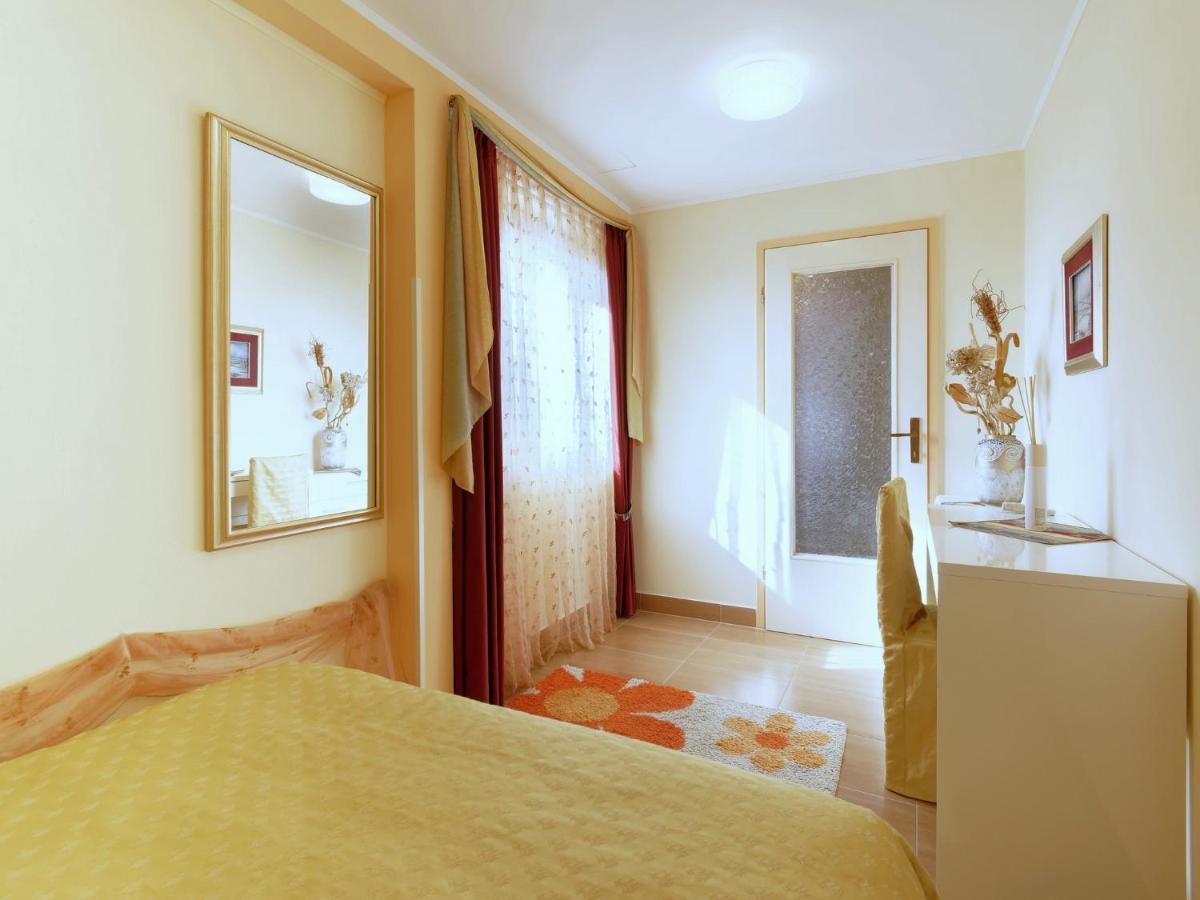 בוג'ה Holiday Home Nevena By Rent Istria מראה חיצוני תמונה