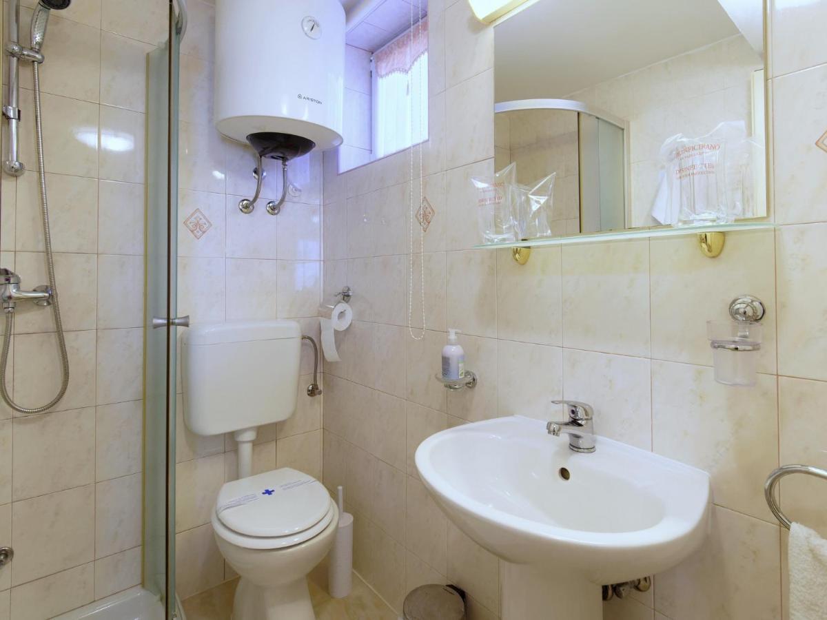 בוג'ה Holiday Home Nevena By Rent Istria מראה חיצוני תמונה
