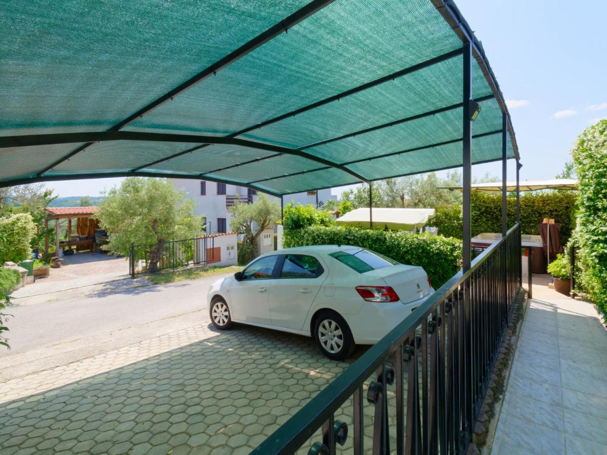בוג'ה Holiday Home Nevena By Rent Istria מראה חיצוני תמונה