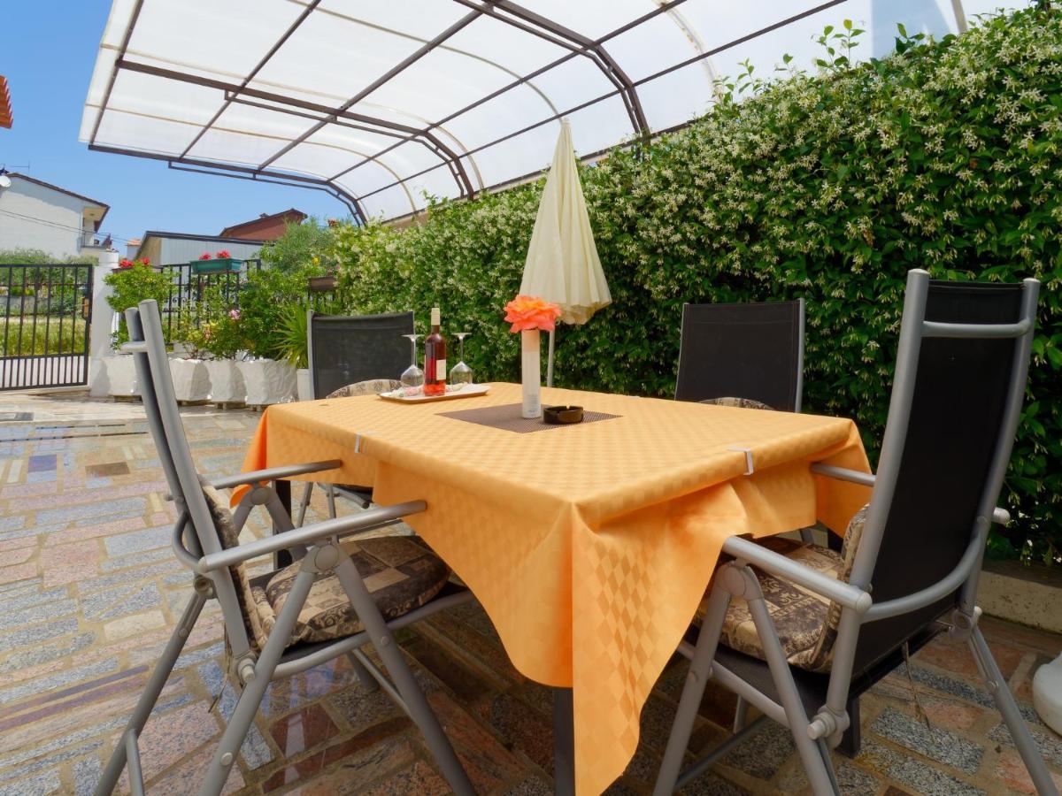 בוג'ה Holiday Home Nevena By Rent Istria מראה חיצוני תמונה