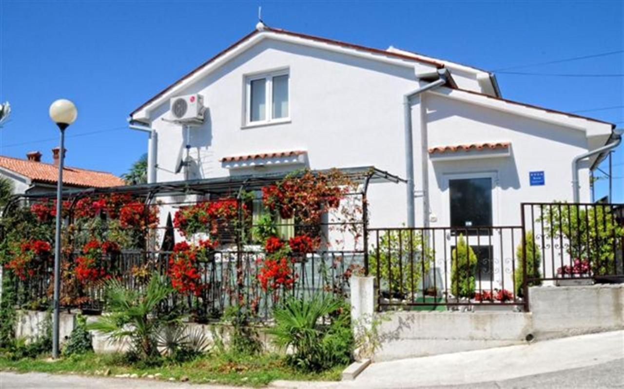 בוג'ה Holiday Home Nevena By Rent Istria מראה חיצוני תמונה